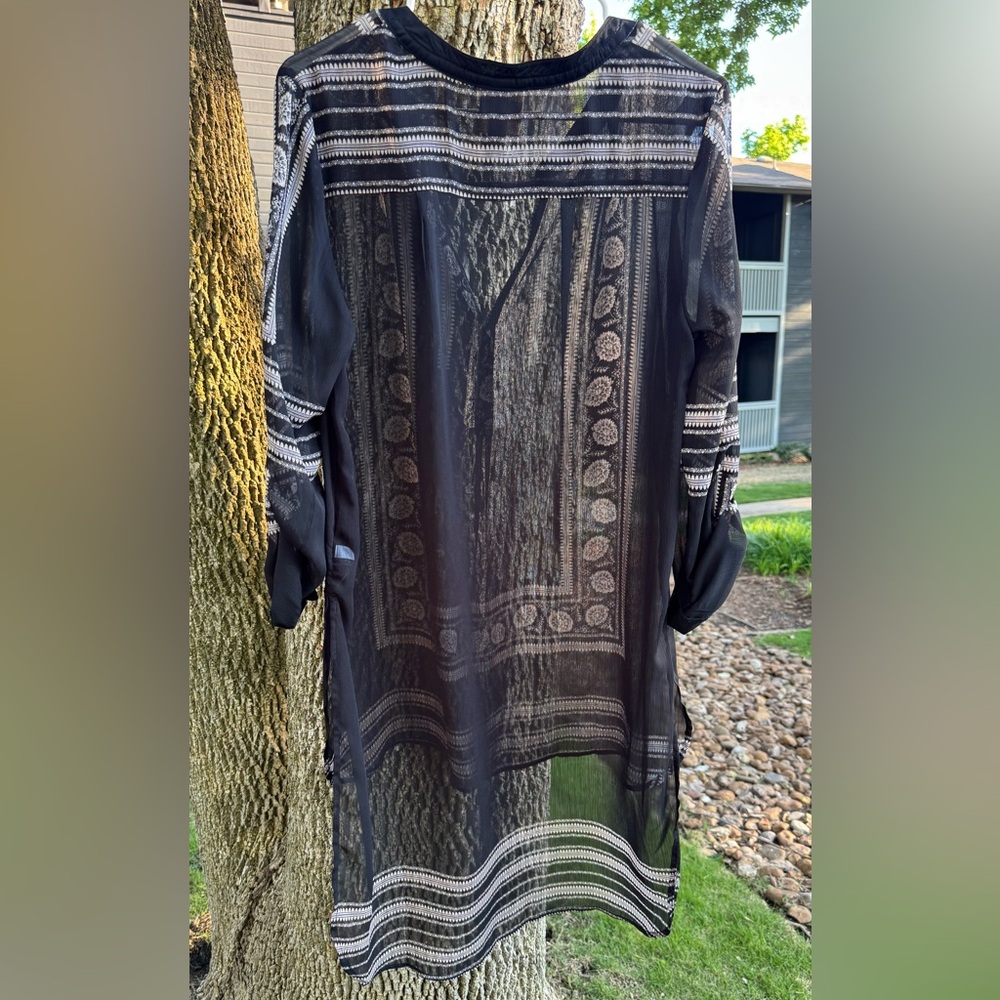 Knox Rose Women's Black and White Sheer. swimsuit cover - Picture 5 of 12
